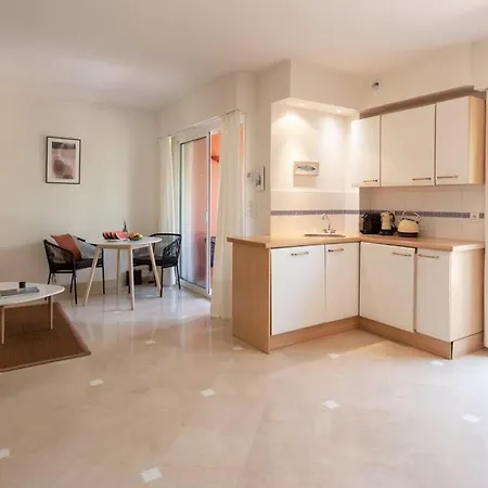 L34 Hermes Terrace Parking Ac 2mins Sea Apartment