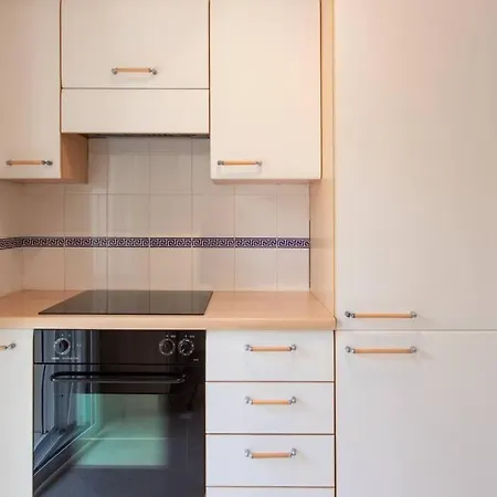 Apartment L34 Hermes Terrace Parking Ac 2mins Sea